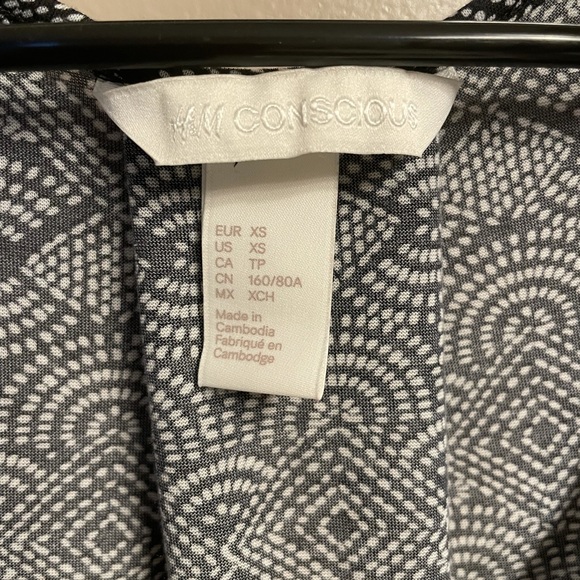 H&M high-low sleeveless/tank top - Picture 4 of 9